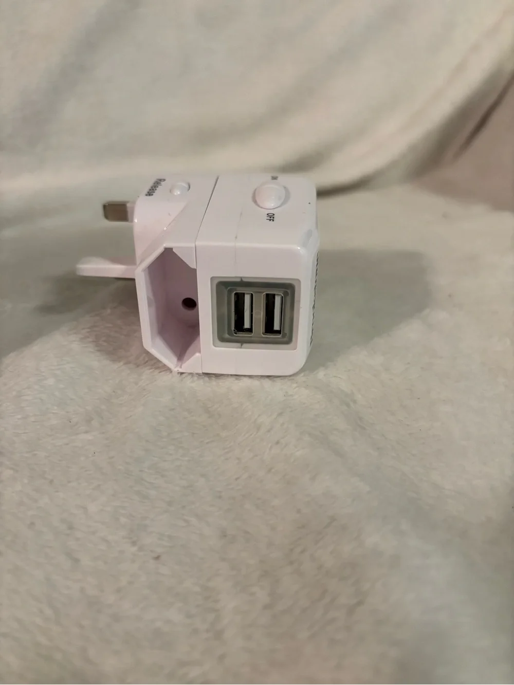 Brookstone universal travel